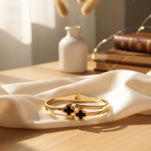 Midnight Clover Bangle